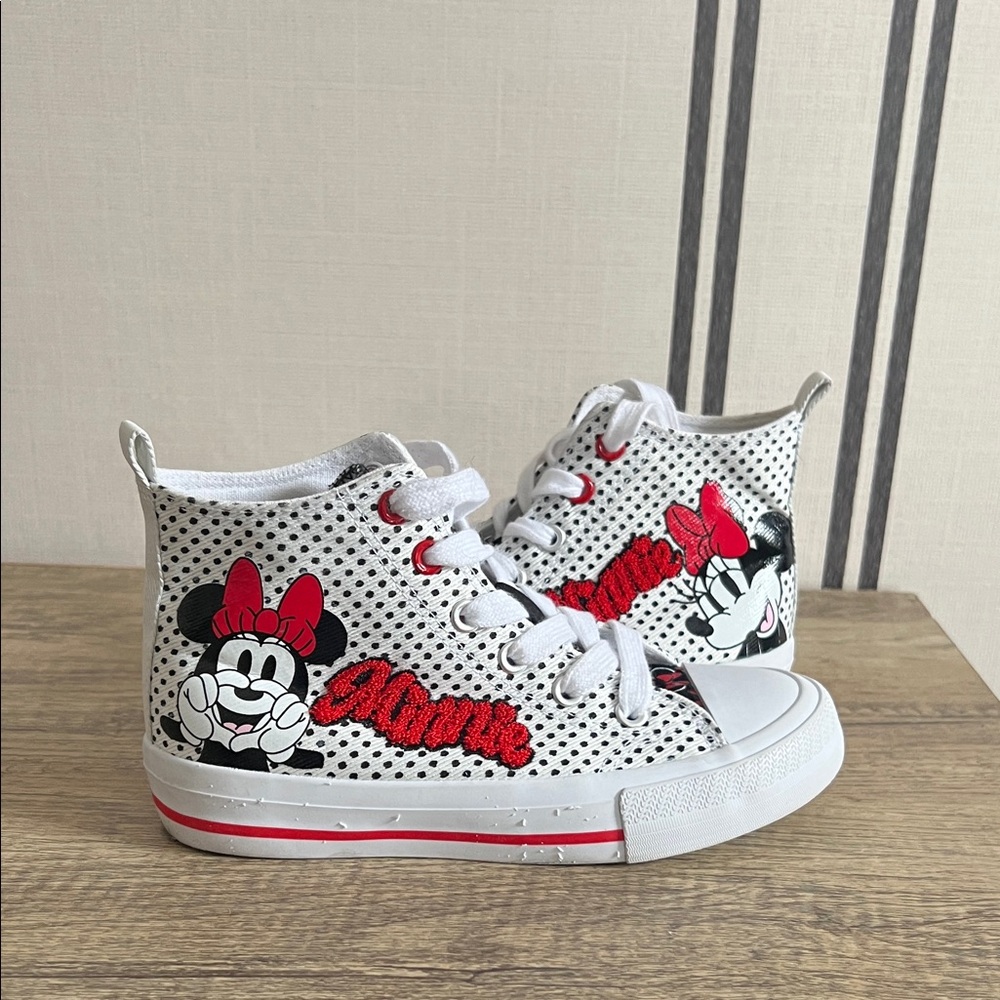 Disney Minnie Mouse Kids Sneakers - White and Red